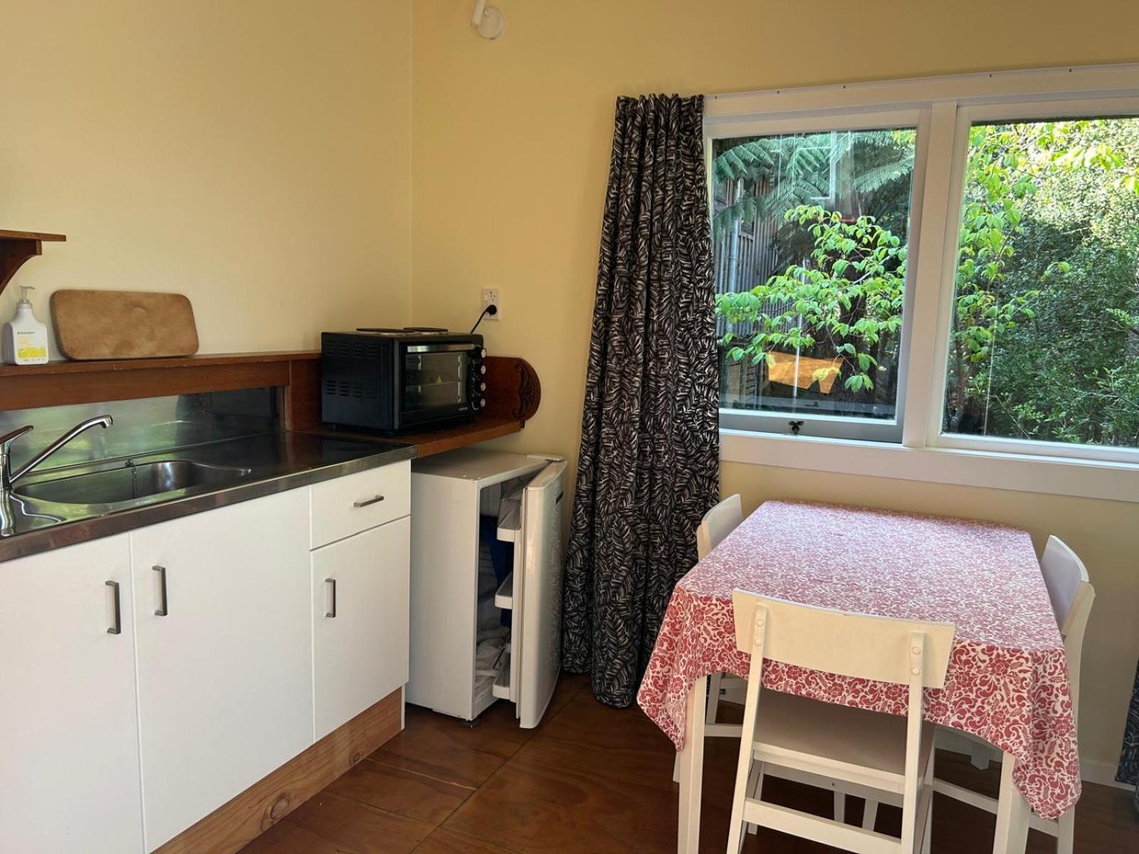 The Studio Apartment Coromandel Bagian luar foto